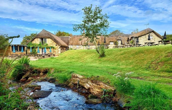 Bearslake Inn