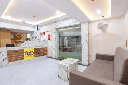 FabHotel Crystal I - Gandhinagar Отели рядом с достопримечательностью «GH 7 & Press Circle»