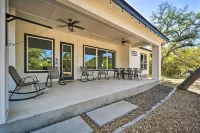 Brand New Modern Canyon Lake Escape w/ Fire Pit! - Country Houses