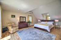 Lake Champlain Home w/ Decks, Kayaks & Fire Pit! - parking