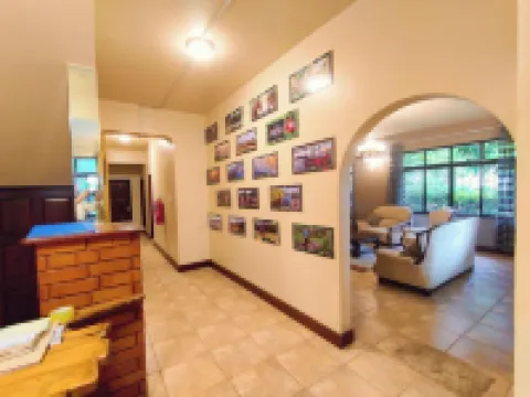 Olivia Guesthouse - 3-Star