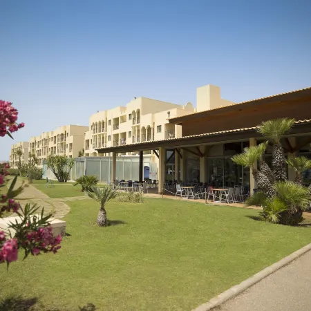 The Navigator - Palm Oasis Alvor