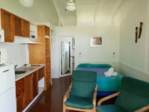 Aroa Beachside Resort Hotels in Arorangi