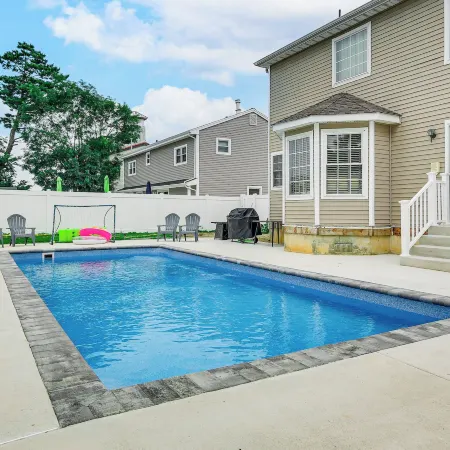 Spacious Brigantine Home ~ 1 Block to Beach!