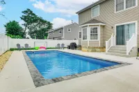Spacious Brigantine Home ~ 1 Block to Beach! - de playa
