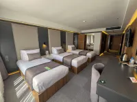 Sera Lake Center Hotel Hotels in Yaylacik Mahallesi