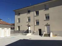 Le Logis Dauphinois Hotels near Domaine du Monteillet