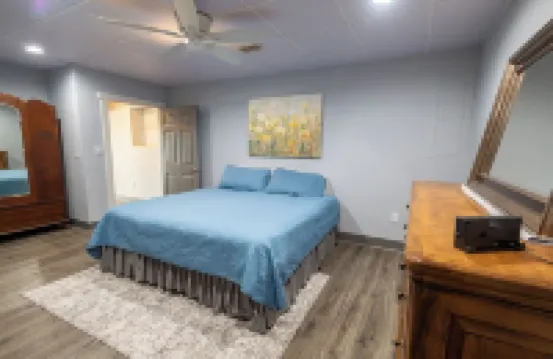 Charming waterfront home with beautiful panoramic views!!