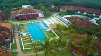Wattura Resort & Spa - Pools