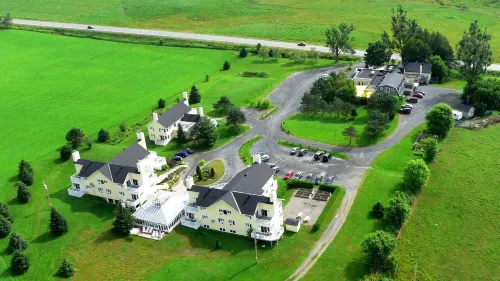 Auberge West Brome Hotels in Sutton