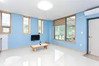 Jecheon Moonlight Scenery Hotels near Woraksan National Park