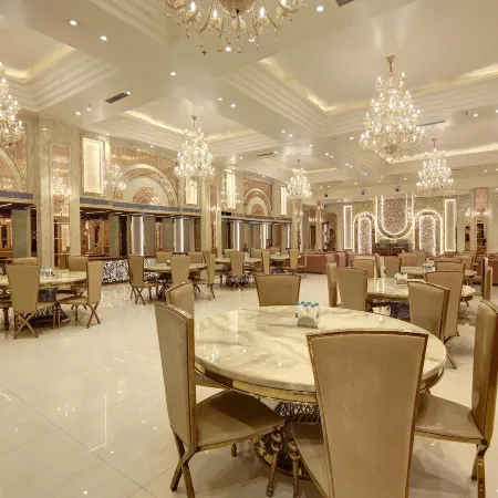 Marks Hotel & Banquet