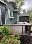 Lakefront Beach Bungalow -  Retreat & Relax - Kayaks, Fire pit, Tree Swings! Hotel a Moose Lake