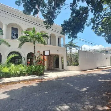 Capital O Hotel Rolovi Cancún