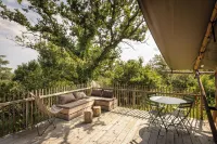Village Huttopia Pays de Condrieu Hotels in Condrieu