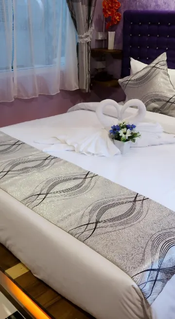 ห้องควีนพร้อมตู้เย็น-ปลอดบุหรี่