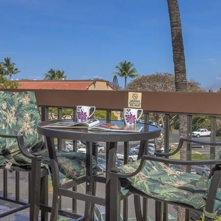 Beautiful, Family Friendly 2 Br 2Ba Across Street From Beach.