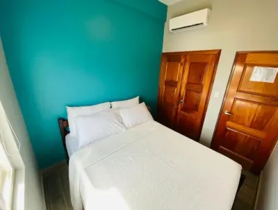 2nd Floor Casita. Short walk to town. On the river!