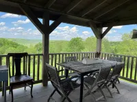 Driftless Log Cabin w/ Kickapoo Valley View