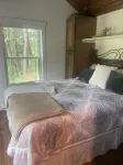 Pine Grove Cabin 30 acres of woods, meadows, pond and creek near Amish Country