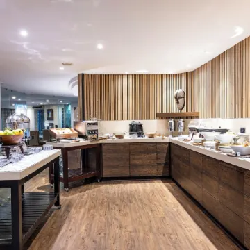 Paxton Hotel Отели рядом с достопримечательностью «Форт Фредерик»