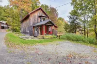 Storybook Stratton House 3 Mi to Mount Snow! - Wifi