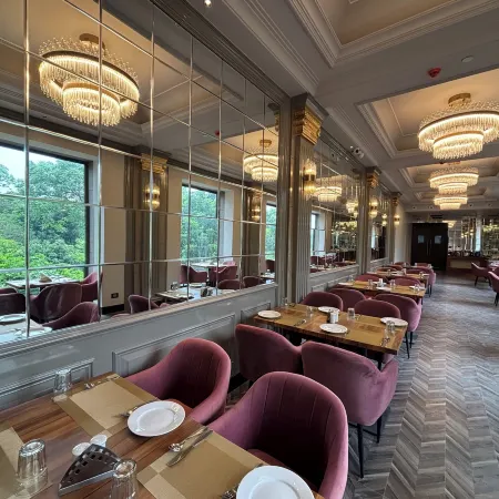 The Supreme Hotel and Banquet