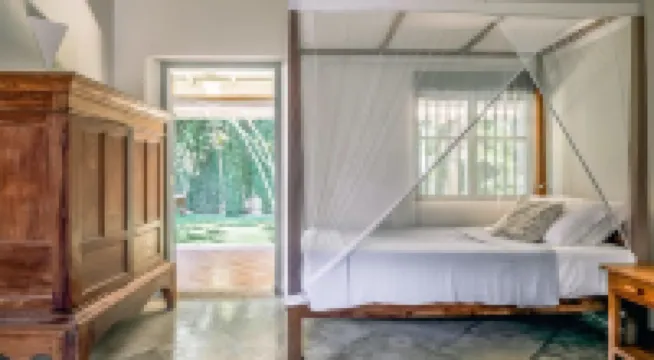 Elevated Family Beach Villa Overlooking Surf Break