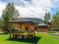 Spirit Lake Lodge Hotels in Grand Lake