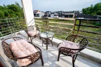 Villa Remboelan Exclusive Shariah Guest House Hotel di Mojolaban