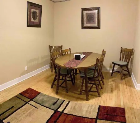 Hurley, 1 block from Famous Silver Street