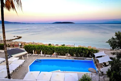 The Grove Seaside Hotel Hotel a 