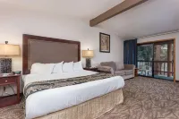 Shilo Inn Suites Hotel - Bend Hotels near Macy's