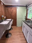 Ayers’ Acres ~ Cabin 3, Charming Cabin for 2 Near Corning-Watkins Glen NY.