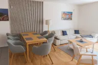 Moderne Maisonette Ferienwohnung im Skandinavischen Stil