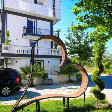 Vila Aaron