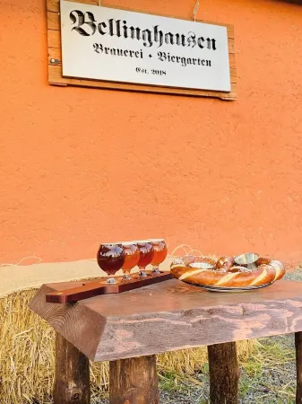 Charming cabin #2 at Cerveceria Bellinghausen in Valle De Guadalupe Отели в г. Гваделупа