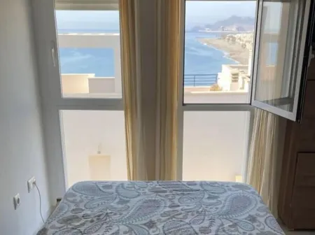 Great apartment next to the beach Отели в г. Карбонерас