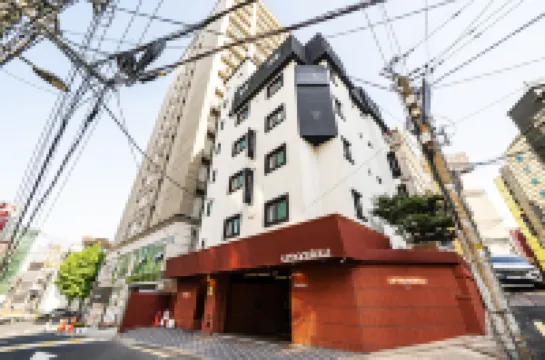 Urbanslow Hotels near Hongik University, Seoul Campus