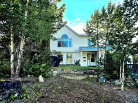 Stylish Ground-Floor Getaway in Granger – Modern Comfort & Central Location