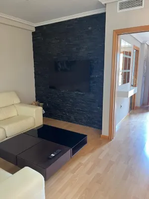 Newly renovated modern townhouse (pet friendly) Hotels in Polop