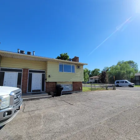 Charming 2-bedroom apartment with WiFi, AC in quaint Orem