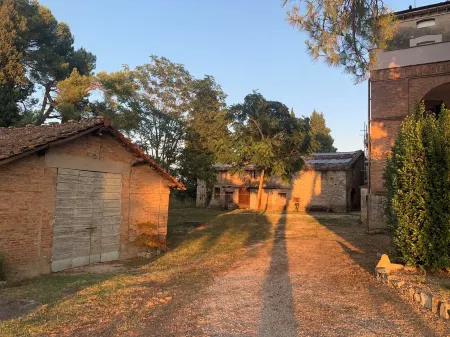 Villa San Martino is your peaceful nest in the countryside 3 km from Todi