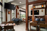 DoubleTree by Hilton Hartford - Bradley Airport - breakfast