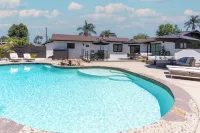 Charming studio in delightful Escondido with AC