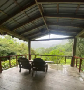 One Bedroom Cabin On Two Hundred Acres in costa rica 帕拉伊索酒店