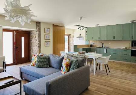 Casa do Sol e Vinho: Breathtaking views & oasis of peace villa