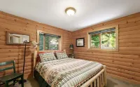 Summit Log Cabin With Hot Tub & Sauna