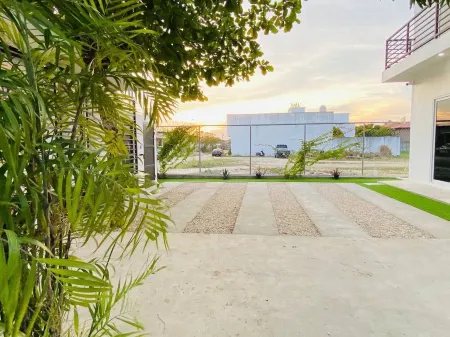 Casa Nefertari Отели рядом с достопримечательностью «Ixpanpajul Nature Park»