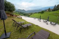 Apartamentos Las Caldas . Castillo de Priorio , 15 Minutos del Centro de Oviedo